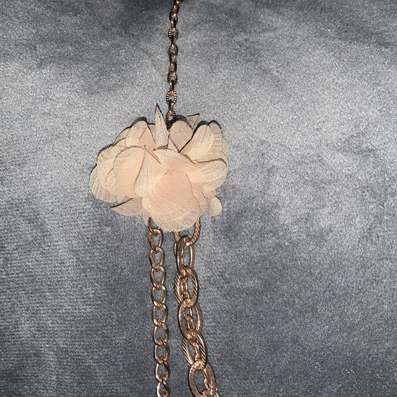 Gold multi-chain necklace with charms - Picture 2 of 3